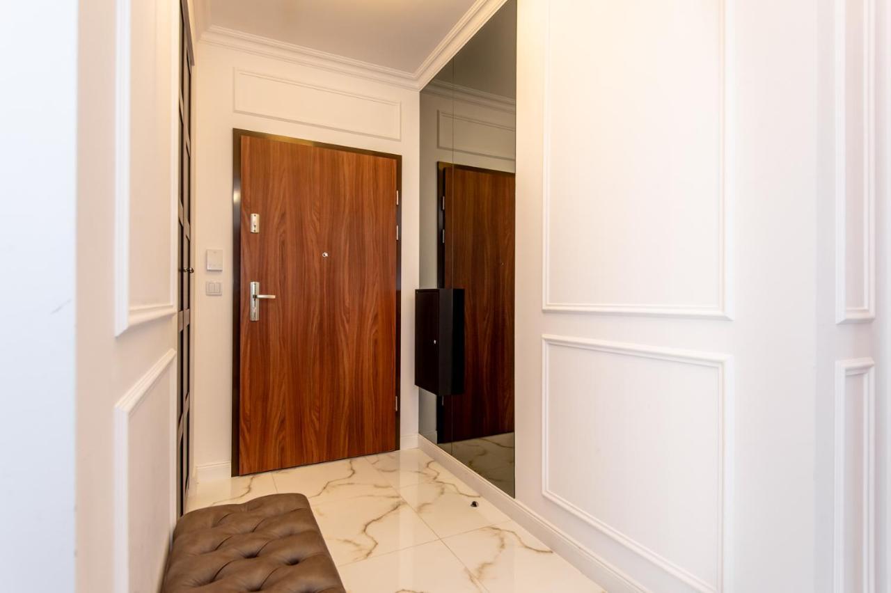 Super-Apartamenty Andersia Vip II Poznan Exterior photo
